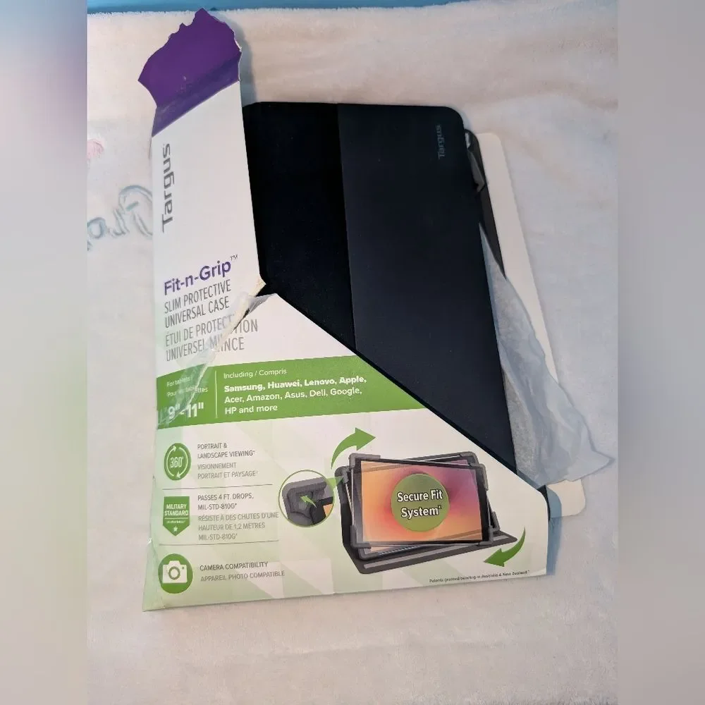 Targus Fit-n-Grip Slim Protective Universal Case